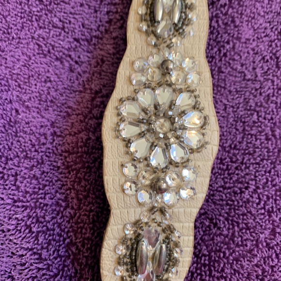 Chico’s Tan Snakeprint Embellished Leather Belt sz S/M